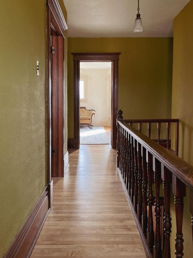 Old Town Inn Sioux Center Екстериор снимка