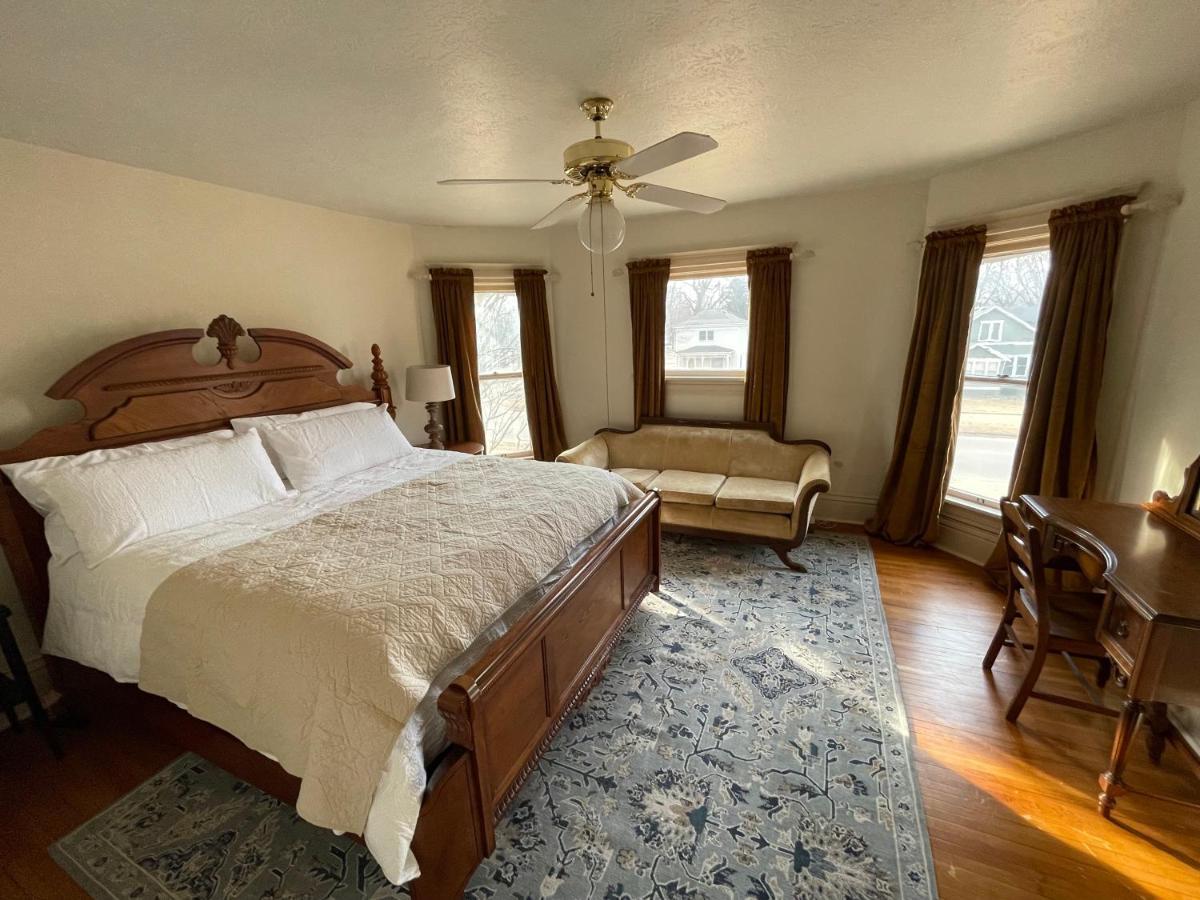Old Town Inn Sioux Center Екстериор снимка