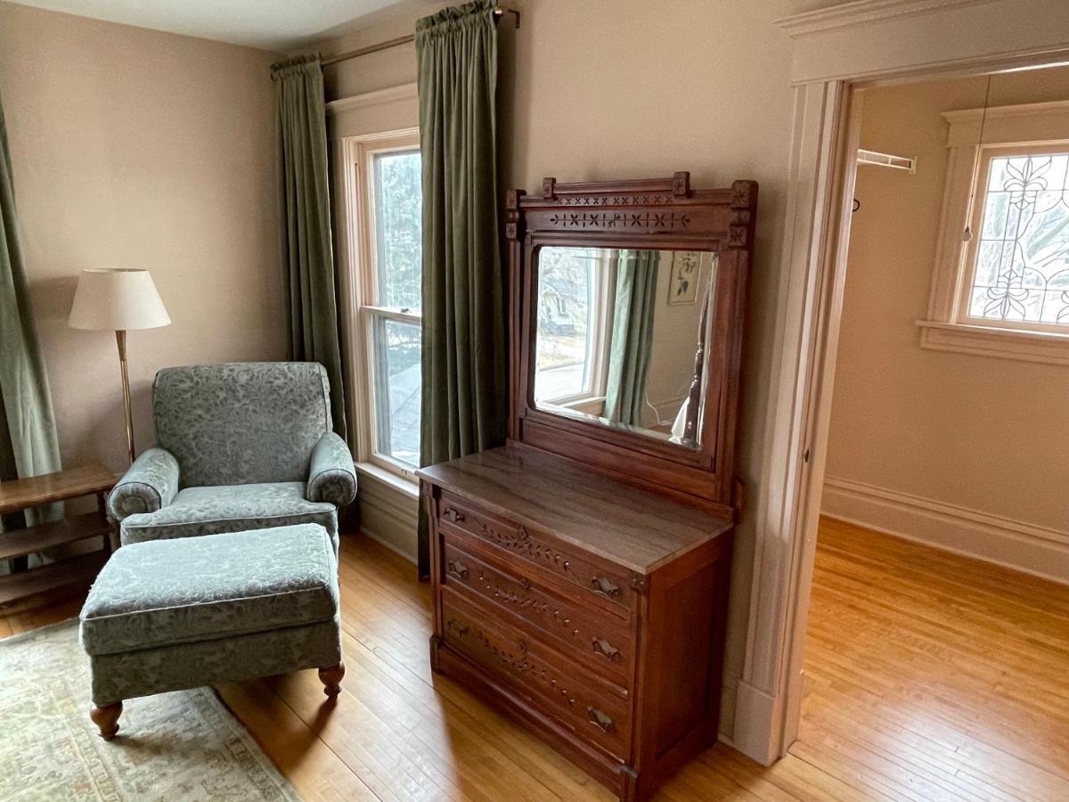 Old Town Inn Sioux Center Екстериор снимка