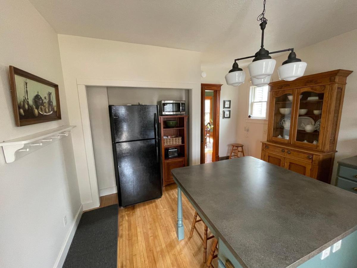 Old Town Inn Sioux Center Екстериор снимка